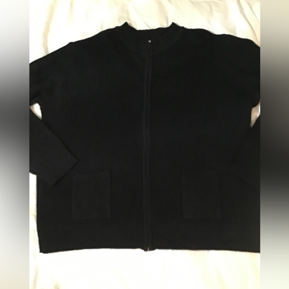 Woman’s size 3X CW Classics zip up cardigan sweater with pockets R